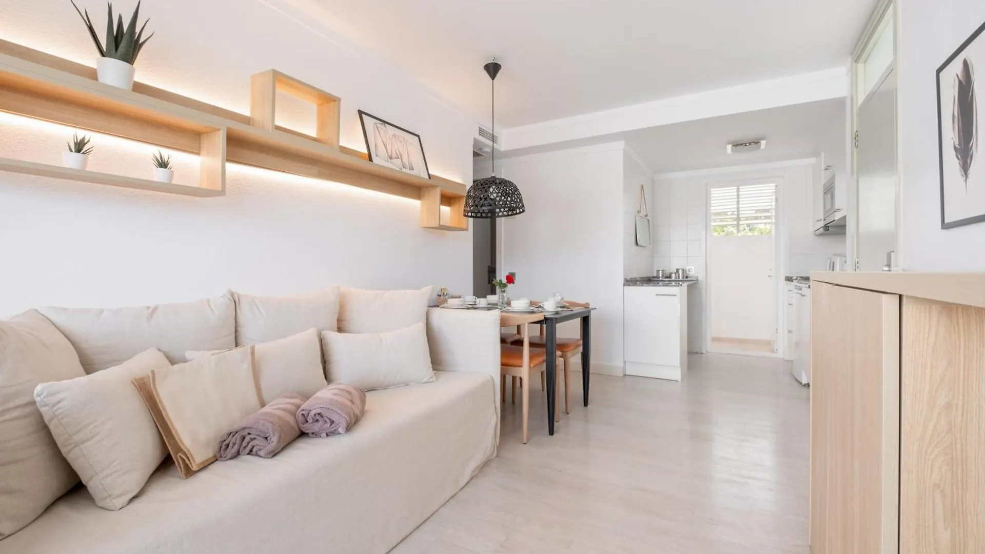Duvabitat Apartments Puerto Pollensa Apartahotel