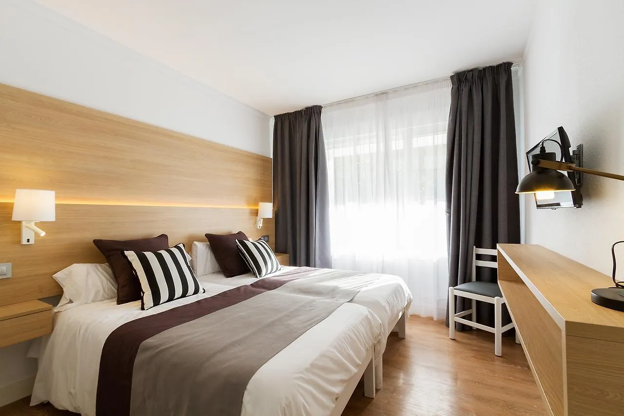 *** Aparthotel Duvabitat Apartments Port de Pollença Španělsko